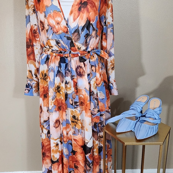 Kate & Kelly Orange Flora Maxi dress: size 8. - Picture 1 of 5